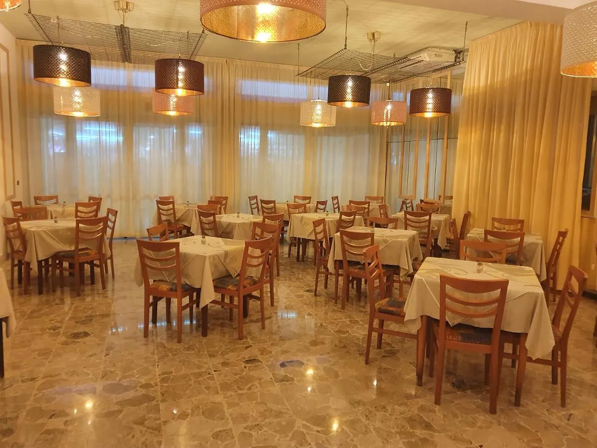 Hotel Venezia San Mauro Mare 3*,  Italia